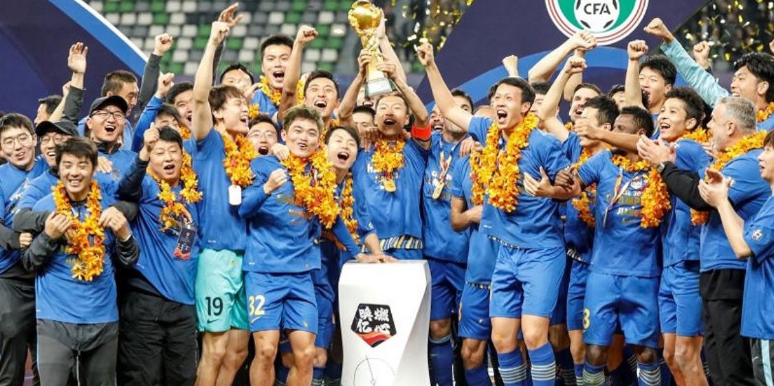 Giai-bong-da-co-nhieu-thay-doi-sau-khi-duoc-cai-to-lai