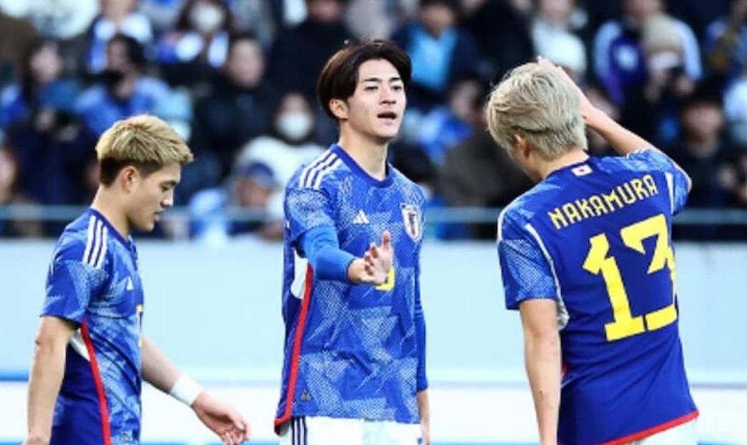 J-League-co-18-doi-tranh-tai-voi-nhau